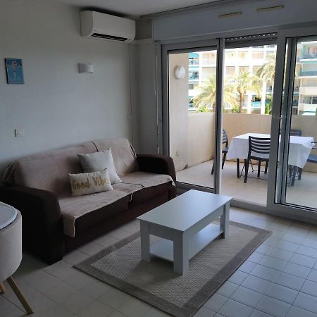 Appartamento Antibes Les Pins 2 Pieces Vue Mer Piscine Parking Esterno foto